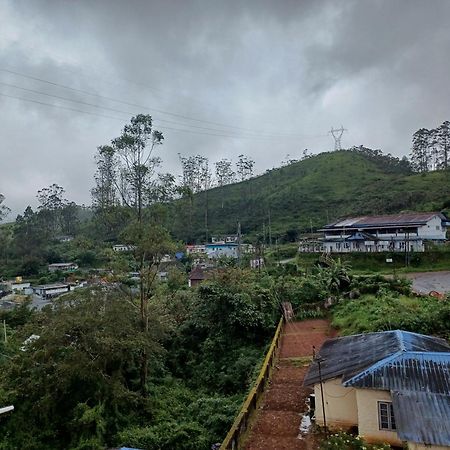 Hotelgurubhavan Munnar Bagian luar foto