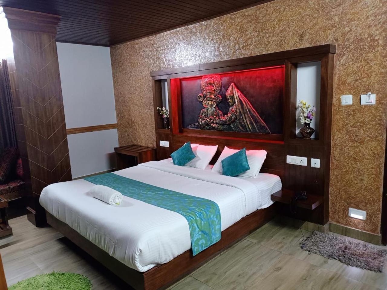 Hotelgurubhavan Munnar Bagian luar foto
