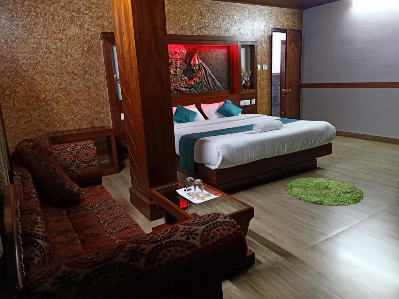 Hotelgurubhavan Munnar Bagian luar foto