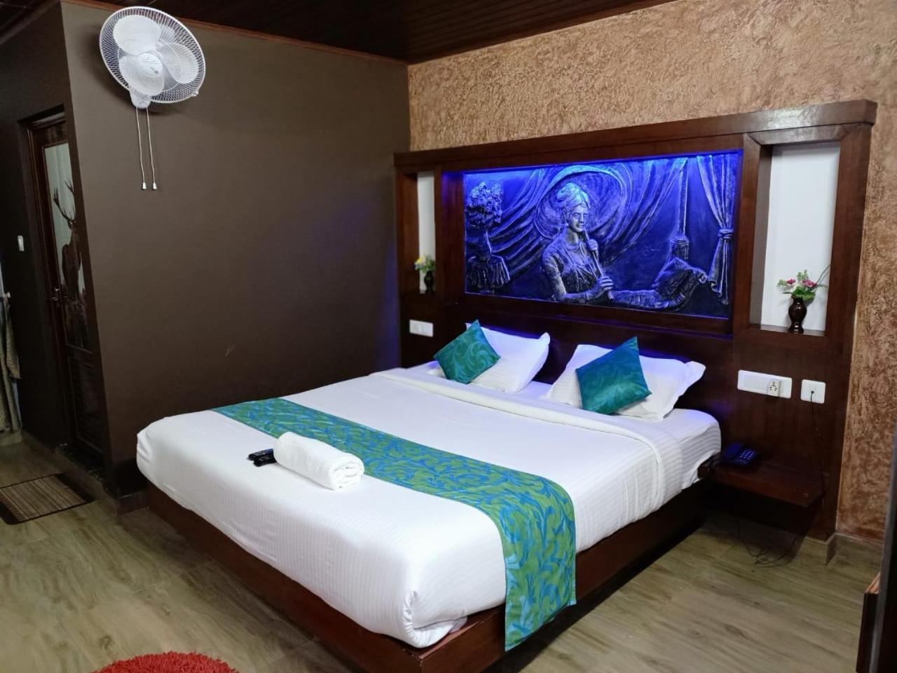 Hotelgurubhavan Munnar Bagian luar foto